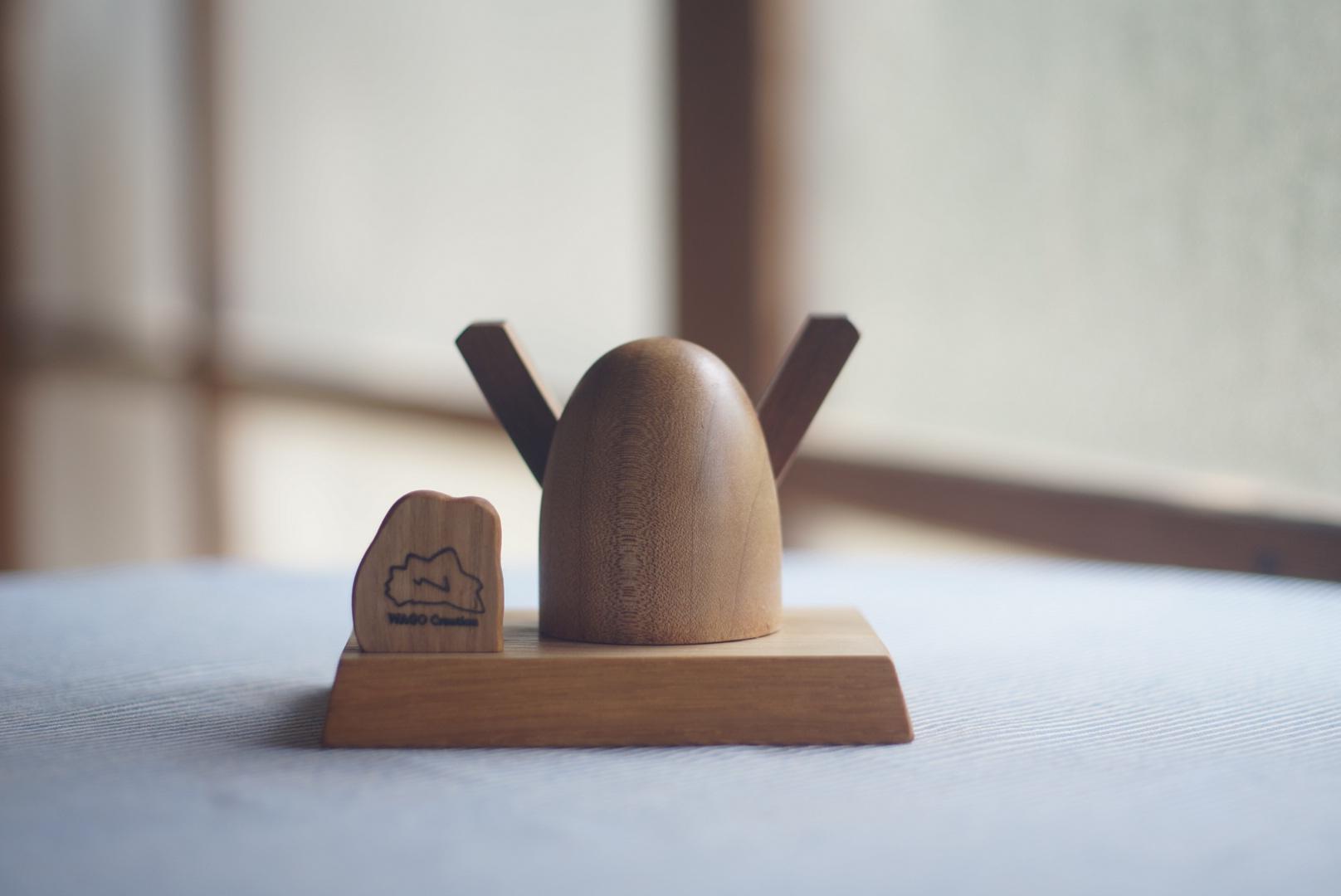 木の兜飾り | 2枚目